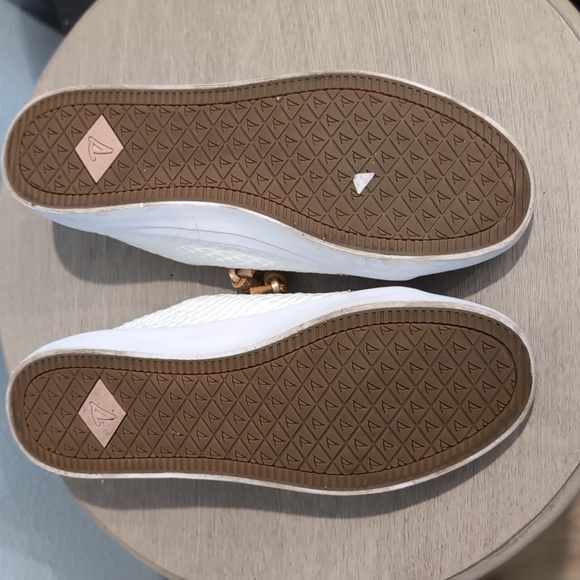 White and Rose Gold Sperry Woman's 8.5 Worn once - Picture 5 of 5